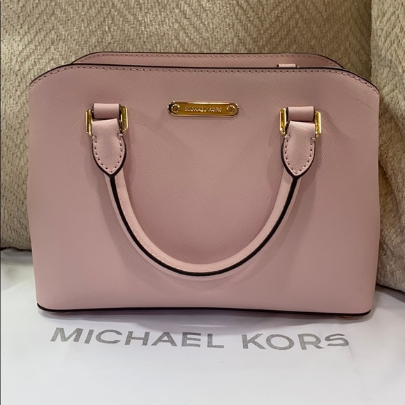 Michael Kors Handbags - Michael Kors small Blossom Savannah Satchel
